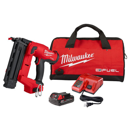 Milwaukee 2746-21CT M18 FUEL™ 18 Gauge Brad Nailer Kit - kit contents
