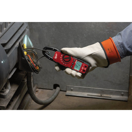 Milwaukee 2235-20 Heavy-Duty True-RMS 400 Amp Electrical Clamp Meter - in use