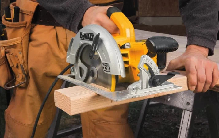 Dewalt Circular Saw