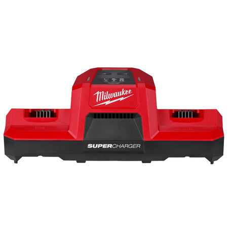 Milwaukee 48-59-1815 M18™ Dual Bay Simultaneous Super Charger - product view