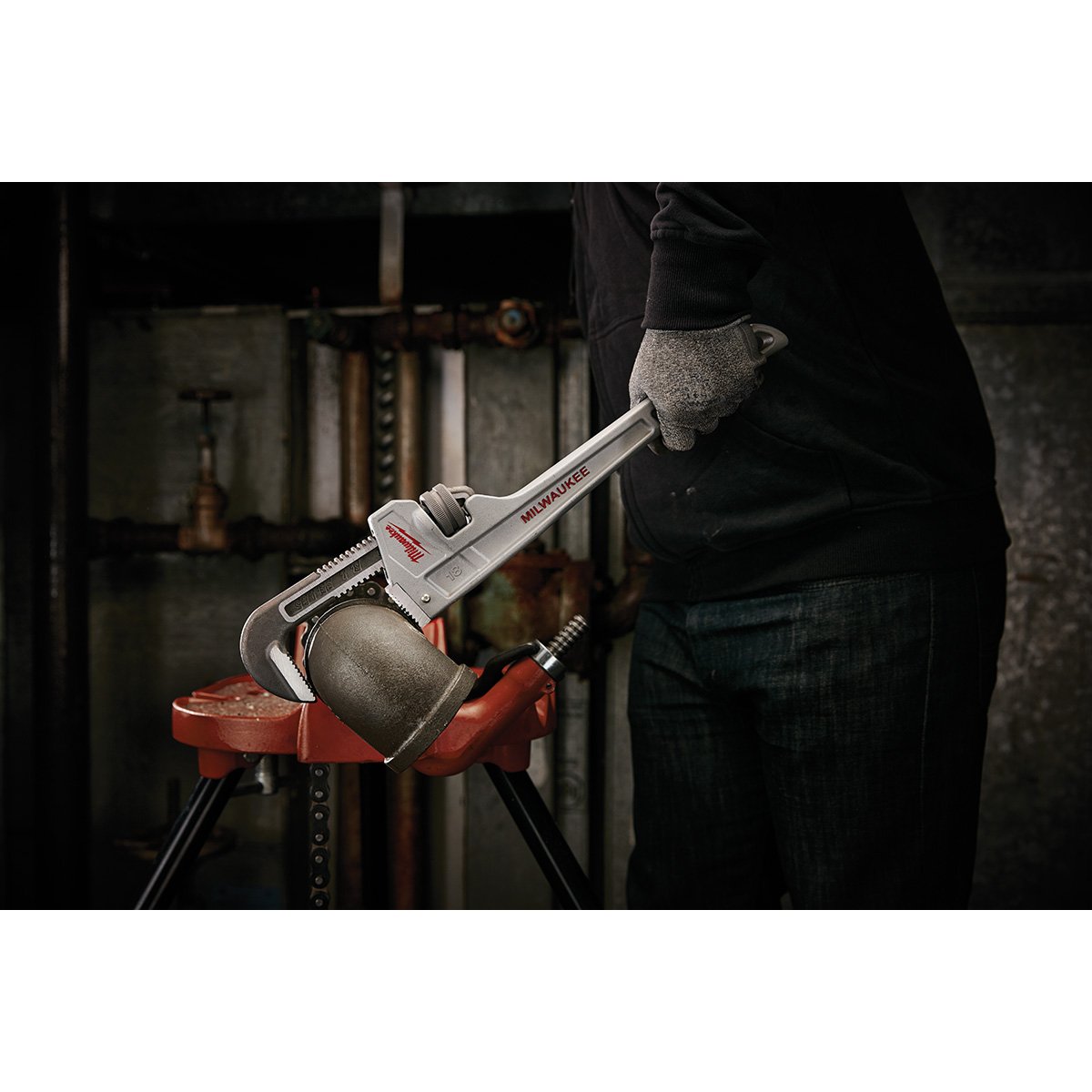 Milwaukee 48-22-7218 18 in. Aluminum Pipe Wrench - in use