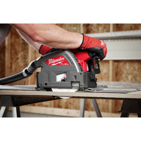 Milwaukee 48-40-0670 6-1/2” 4T Fiber Cement Track Saw Blade - in use