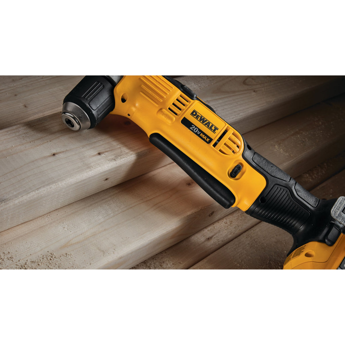 DEWALT DCD740B 20V MAX* Lithium Ion 3/8 in. Right Angle Drill/Driver (Tool Only) - detail close-up