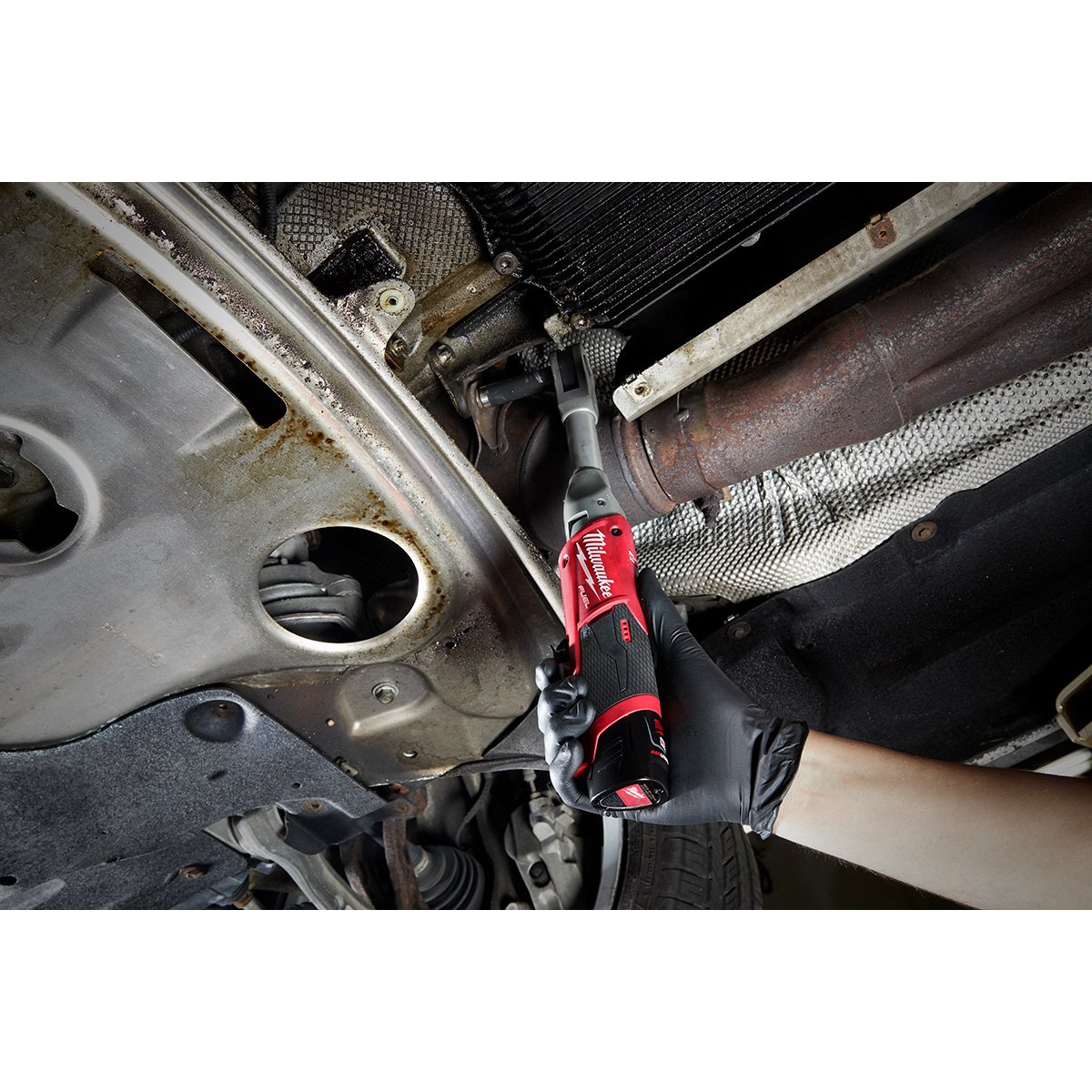Milwaukee 2560-20 M12 FUEL™ 3/8 in. Extended Reach Ratchet - in use