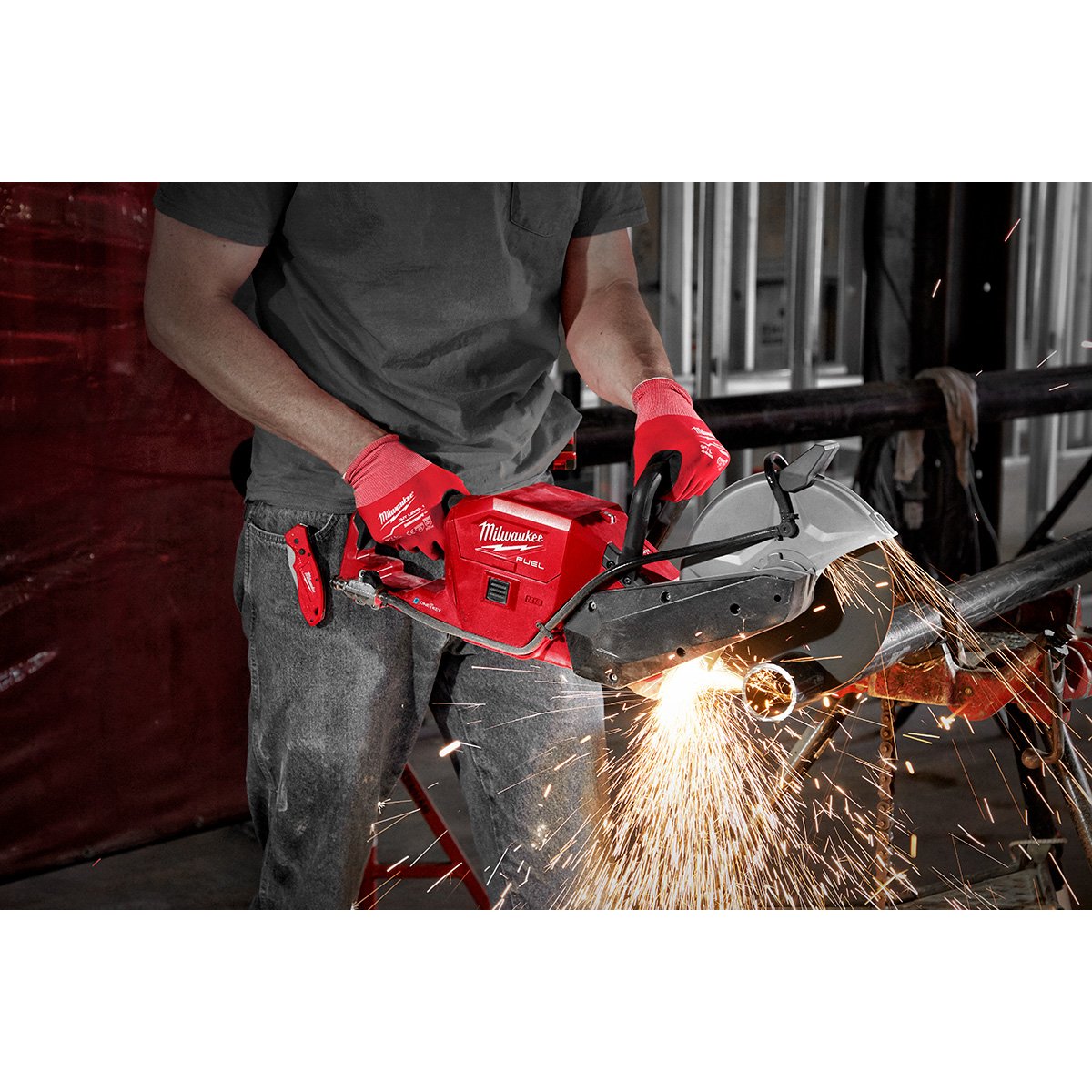 Milwaukee 2786-20 M18 FUEL™ 9 in. Cut-Off Saw with ONE-KEY™ - in use