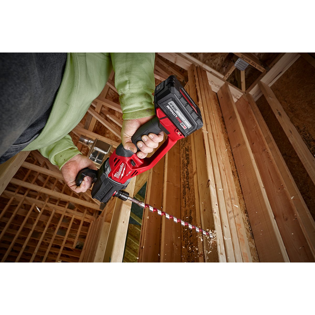 Milwaukee 2808-20 M18 FUEL™ HOLE HAWG™ Right Angle Drill w/QUIK-LOK™ - in use