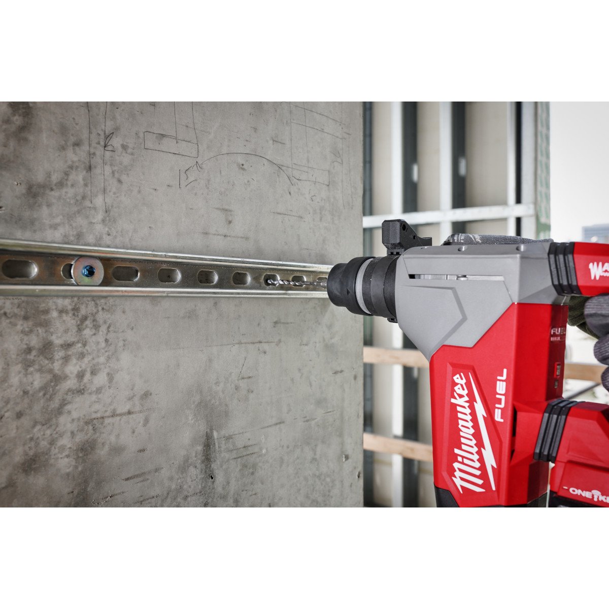 Milwaukee 48-20-7497 7pc. SDS Plus M/2™ 2-Cutter Concrete Screw Install Kit - in use