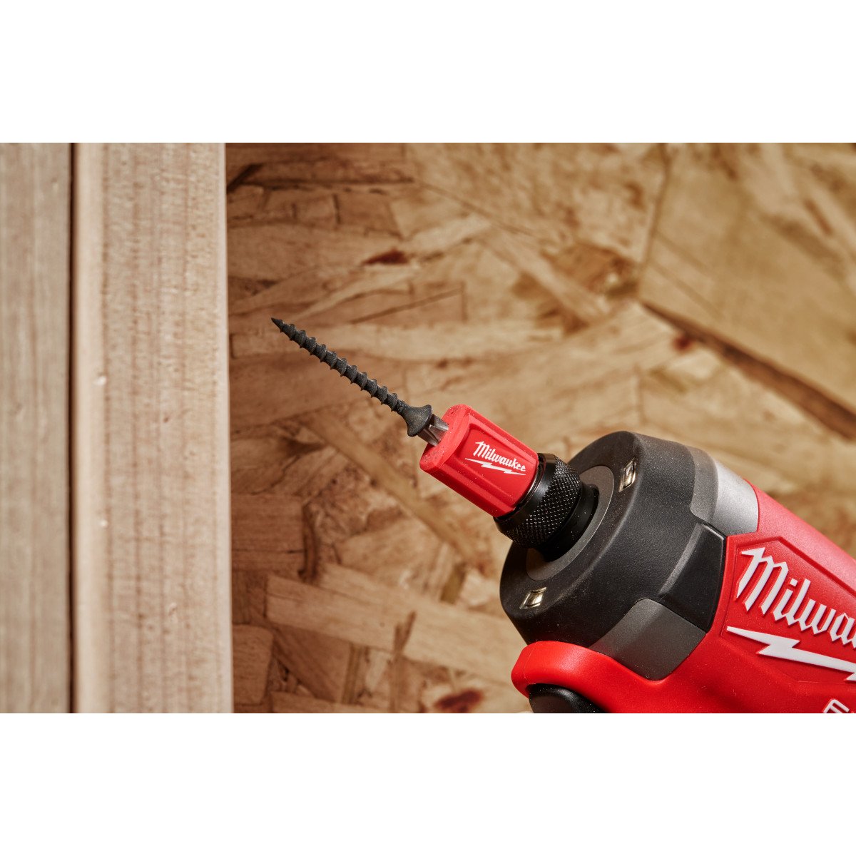 Milwaukee 48-32-4550 SHOCKWAVE Impact Duty™ Magnetic Attachment and PH2 Bit Set - 3PC - in use