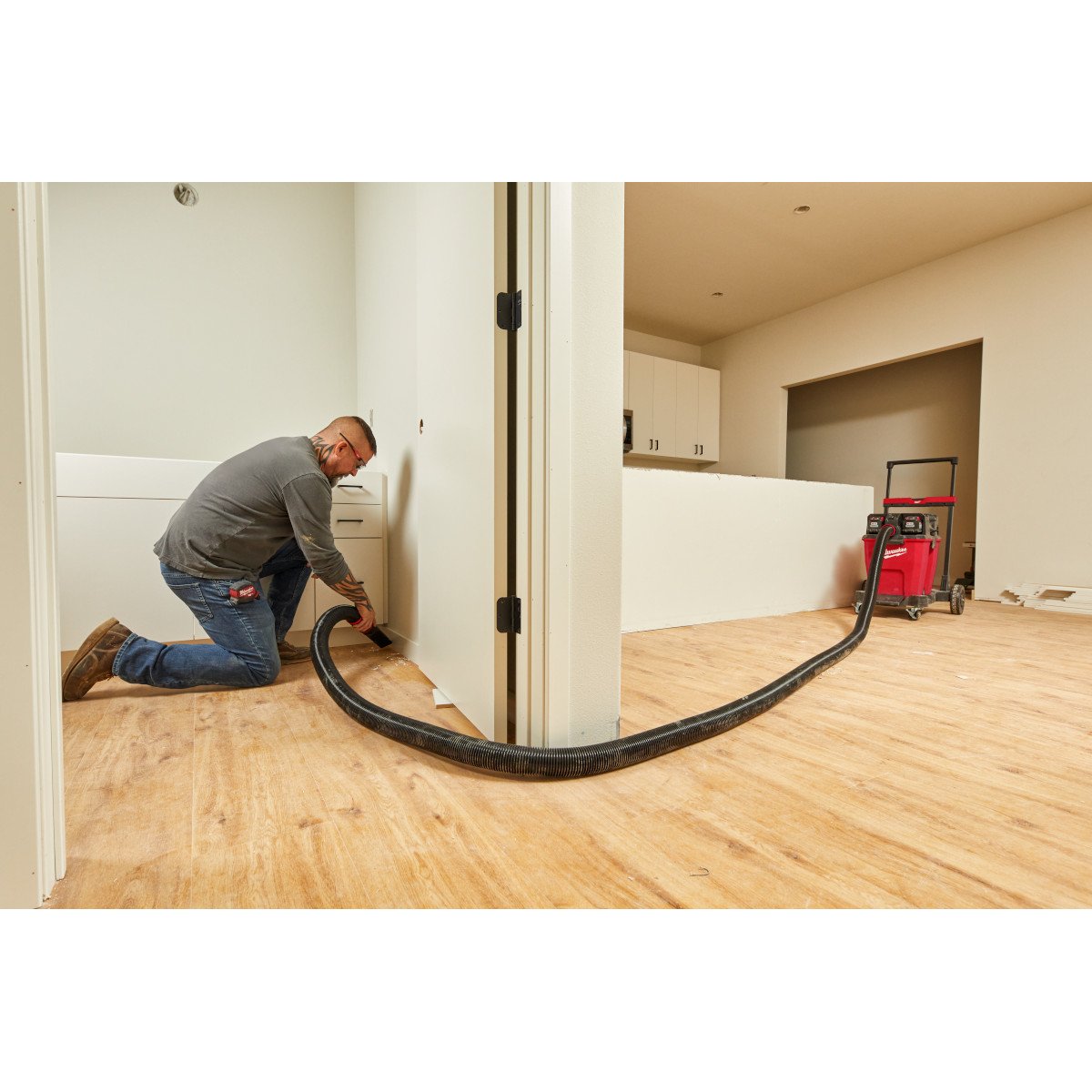Milwaukee 49-90-2004 2-1/2" X 16' Flexible Hose - in use