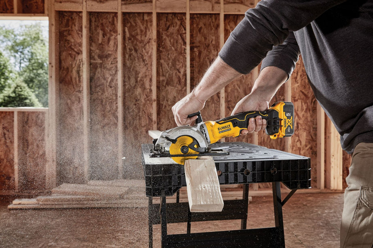 DEWALT DWA412TCT 4-1/2In 24T Tct Saw Blade - in use