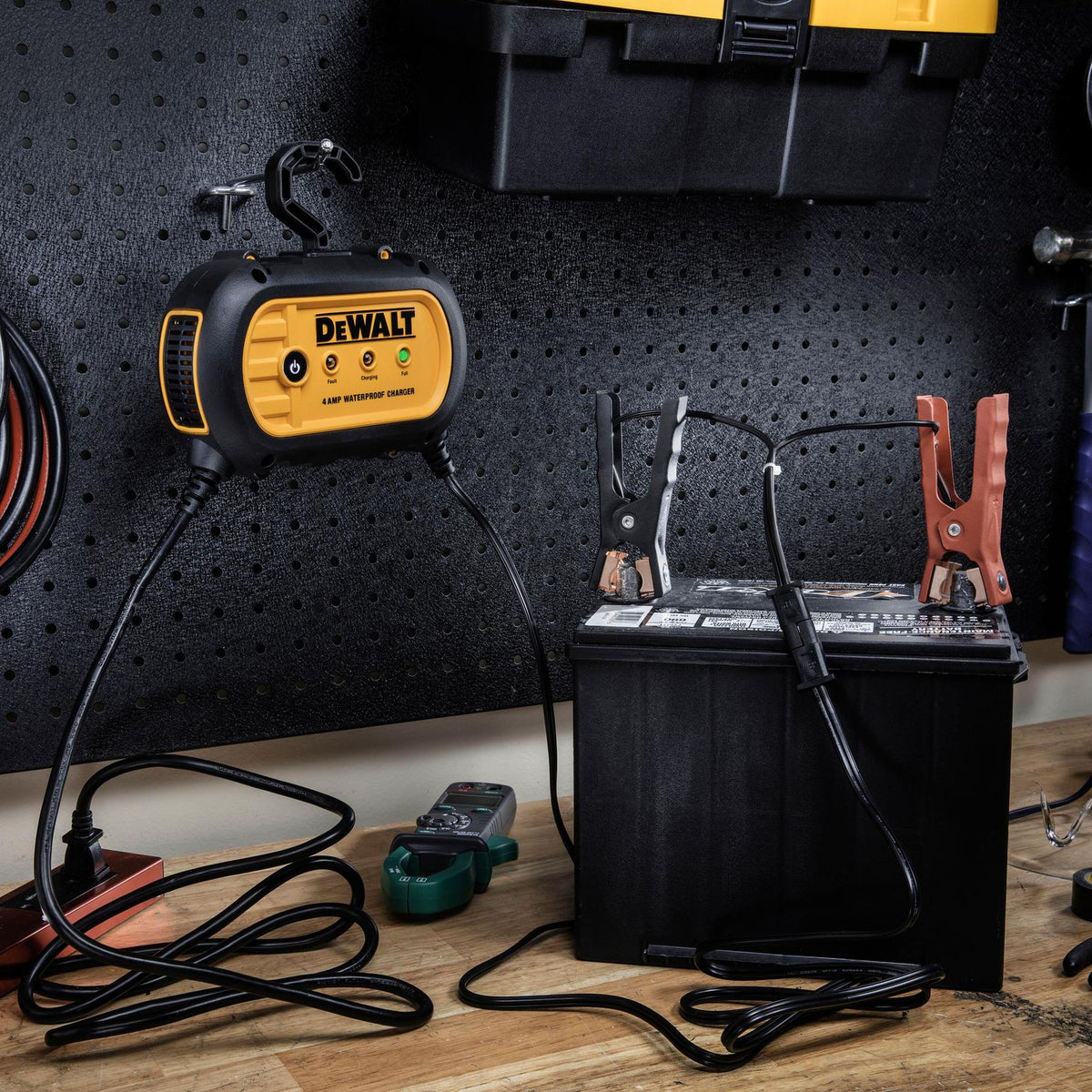 DEWALT DXAEWPC4-CA 4 Amp Waterproof Battery Charger & Maintainer - in use