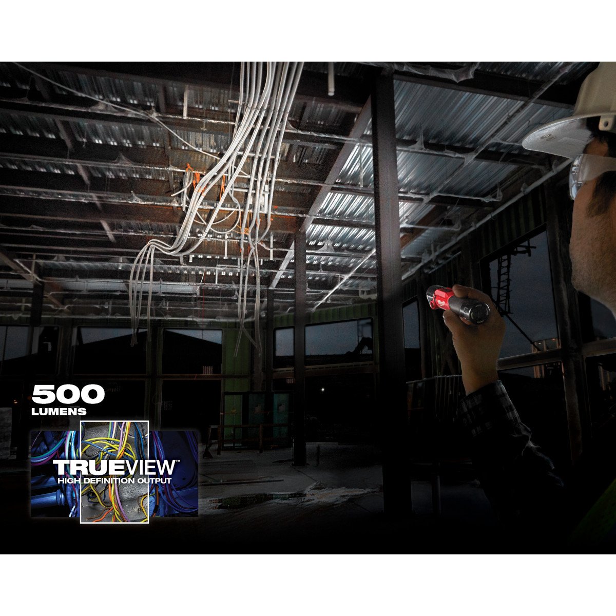 Milwaukee 2113-21 REDLITHIUM™ USB Pivoting Flashlight - feature callout