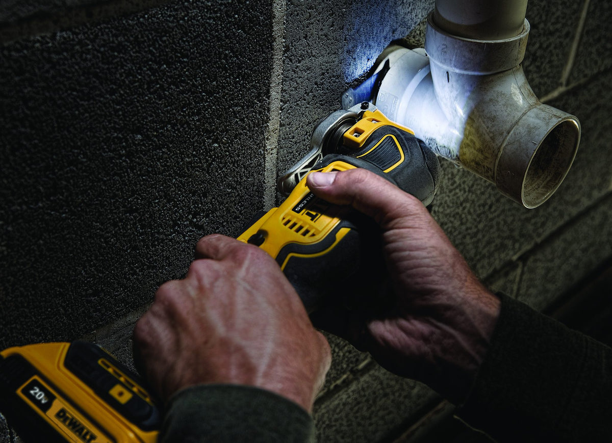 DEWALT DCS356B 20V MAX XR BRUSHLESS CORDLESS 3-SPEED OSCILLATING MULTI-TOOL (TOOL ONLY) - in use