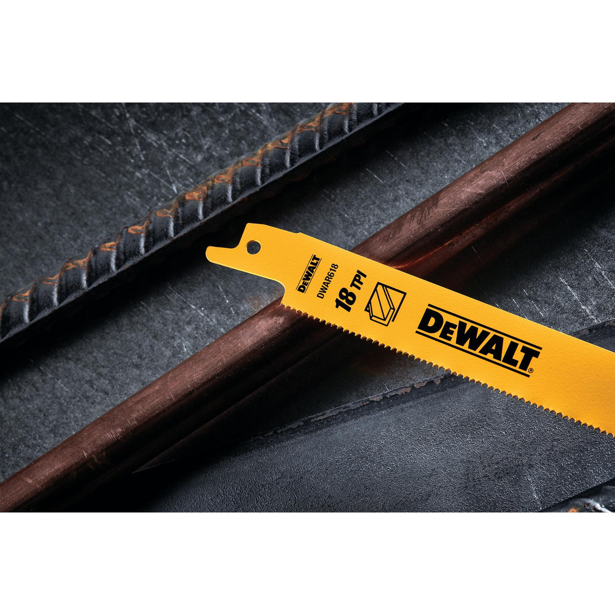 DEWALT DW4811 Reciprocating Saw Blades, Bi-Metal, 6-Inch, 18 Tpi, 5-Pack - detail close-up
