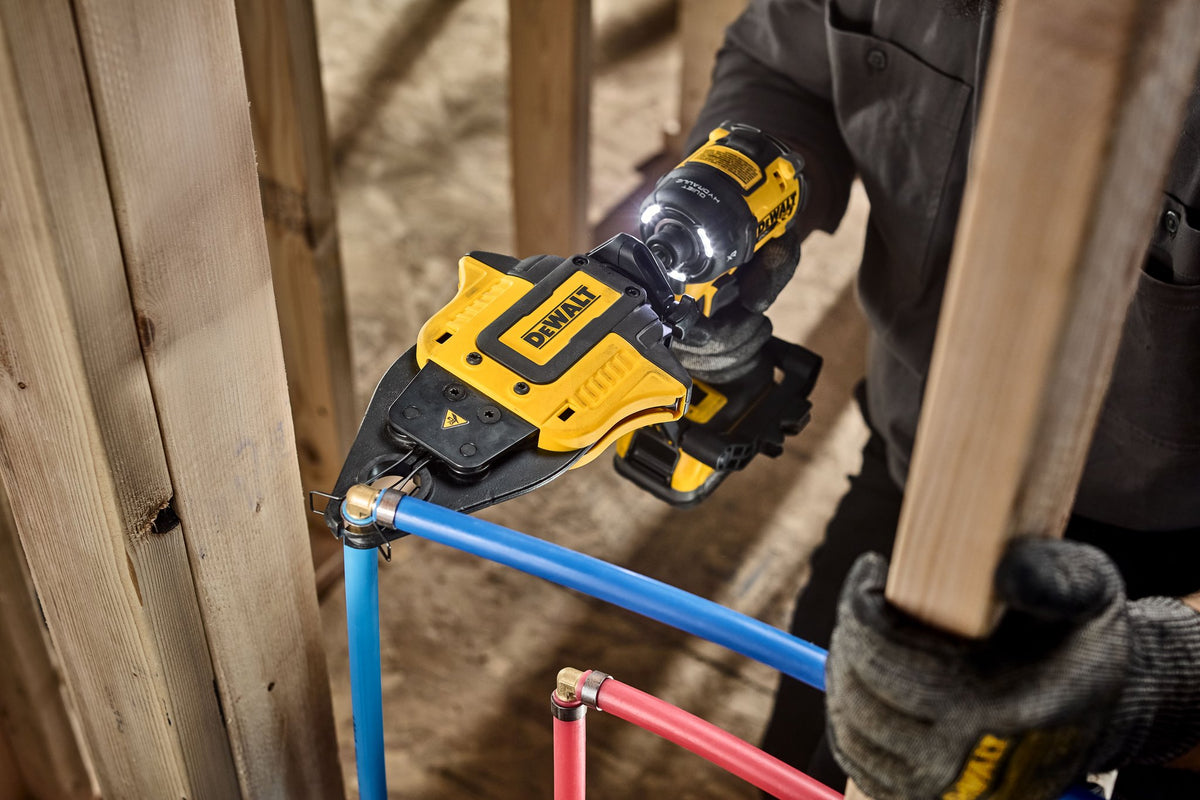 DEWALT DWAPXCIR Impact Connect Pex Crimper - in use