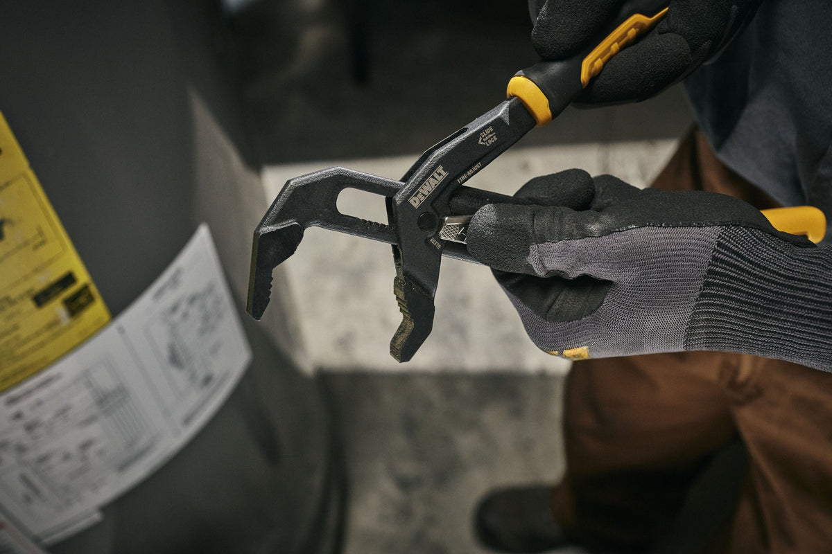 DEWALT DWHT82820 8 in. Slidelock V-Jaw Pliers - in use