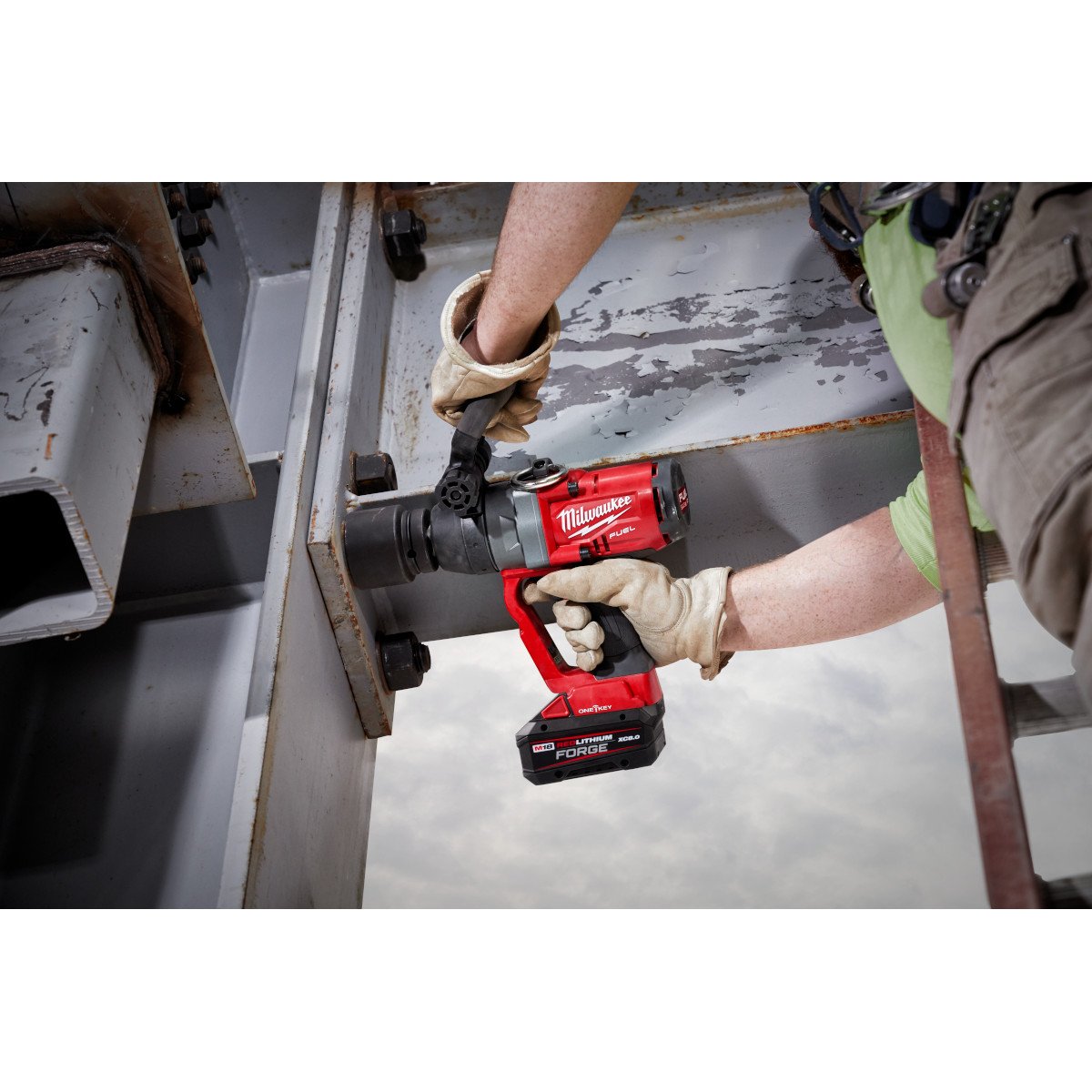 Milwaukee 2867-22 M18 FUEL™ 1" High Torque Impact Wrench w/ ONE-KEY™ Kit - in use