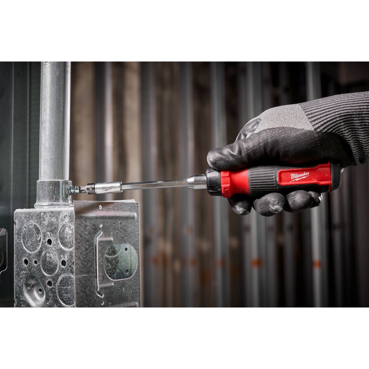 Milwaukee 48-22-2904 27-in-1 Ratcheting Multi-Bit Screwdriver - in use