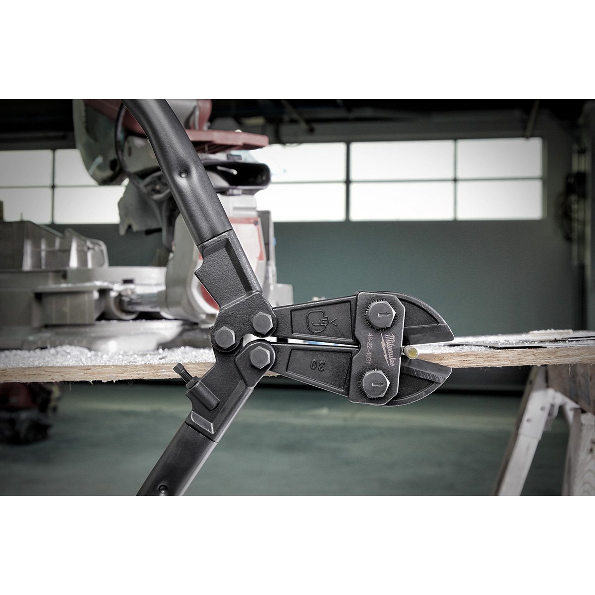 Milwaukee 48-22-4031 30 in. Bolt Cutter - in use