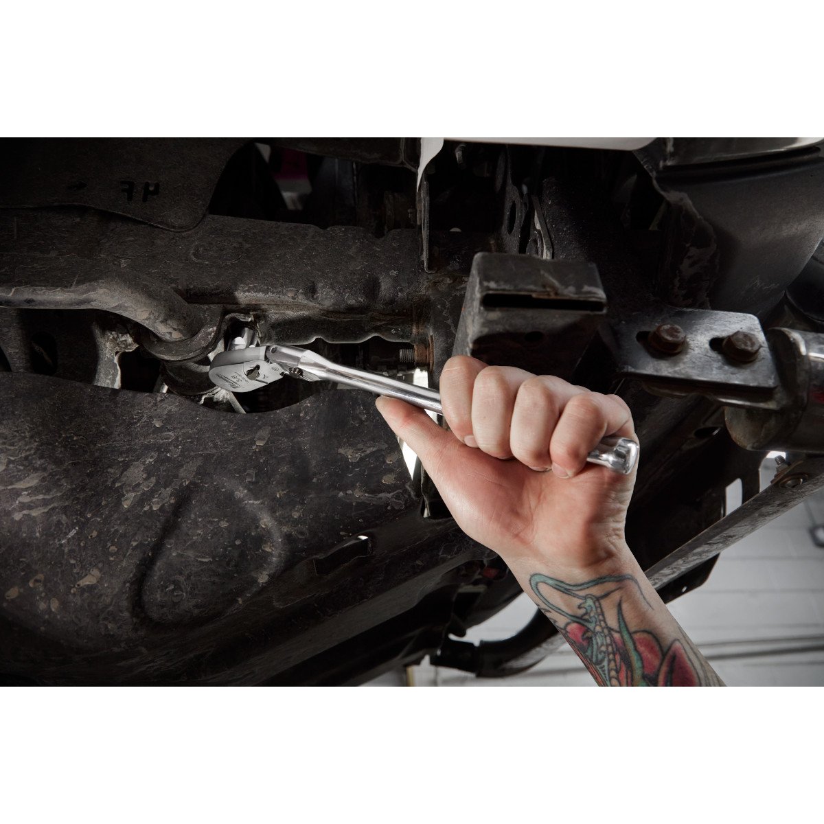 Milwaukee 48-22-9041 3/8" Drive 12" Flex Head Ratchet - in use
