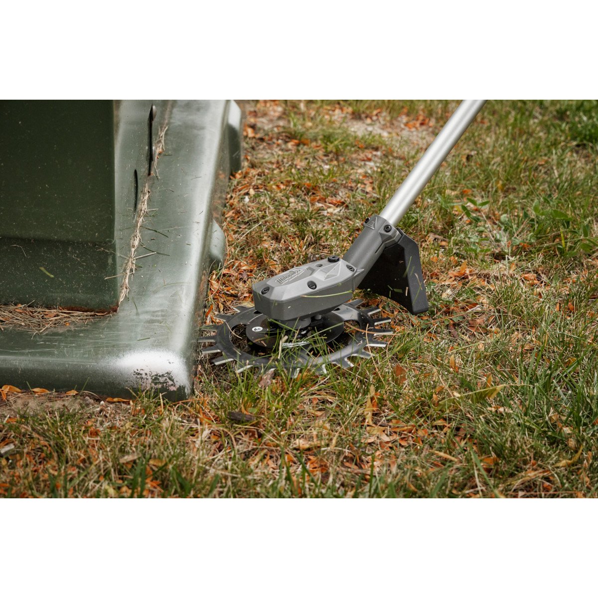 Milwaukee 49-16-2794 M18 FUEL™ QUIK-LOK™ Reciprocator Attachment - in use