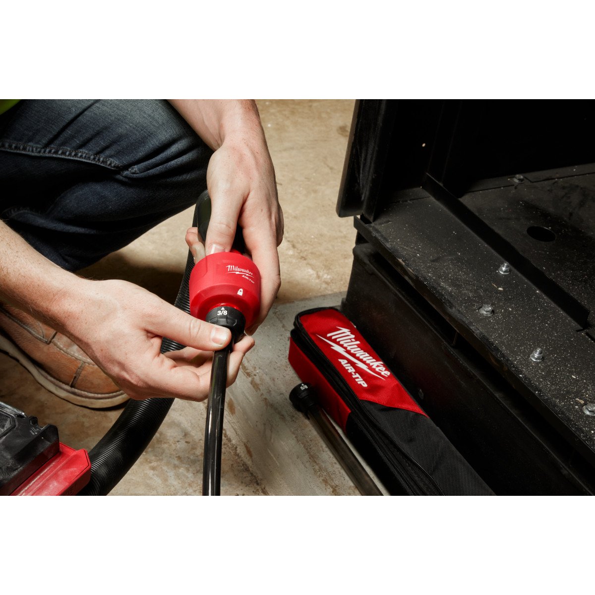 Milwaukee 49-90-2037 AIR-TIP™ Long Reach Flexible Micro Hose Set - in use