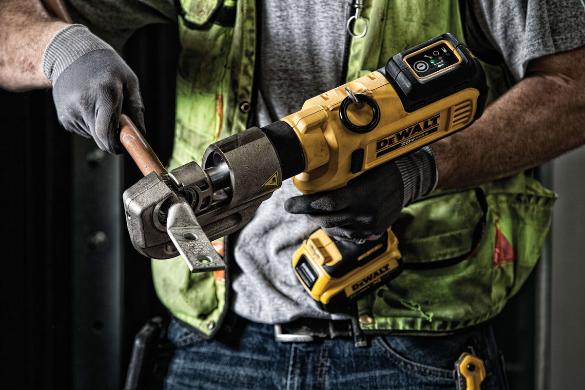 DEWALT DCE300M2 20V Max Cable Crimping Tool With Die - in use