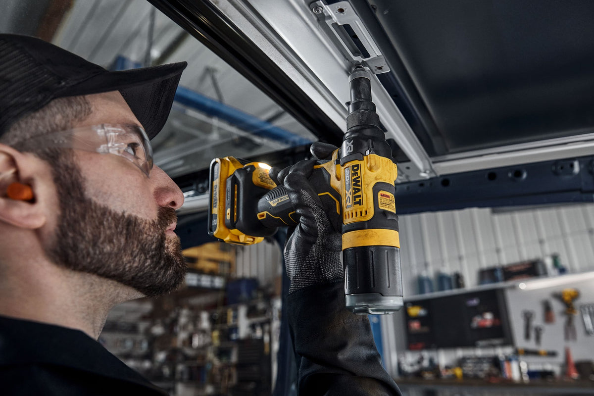 DEWALT DCF403D1 20V MAX* XR Brushless Cordless 3/16" Rivet Tool Kit - in use
