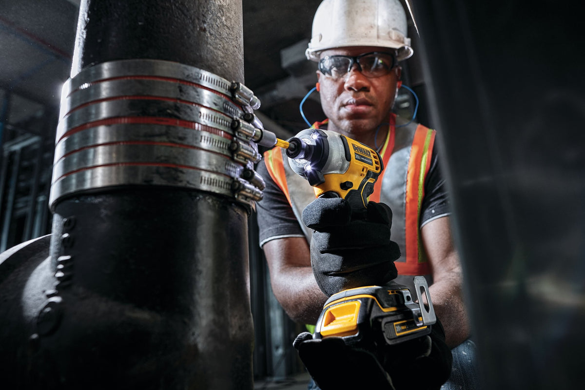 DEWALT DCF809B 20V MAX* ATOMIC Cordless Brushless 1/4 in Impact Driver Drill - in use