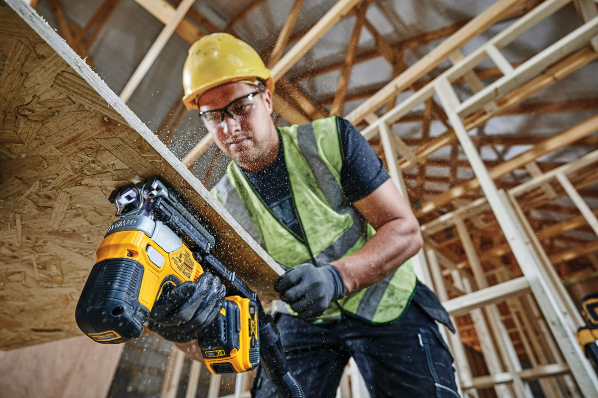 DEWALT DCS335B 20V MAX* XR® Brushless Barrel Grip Jig Saw (Tool Only) - in use