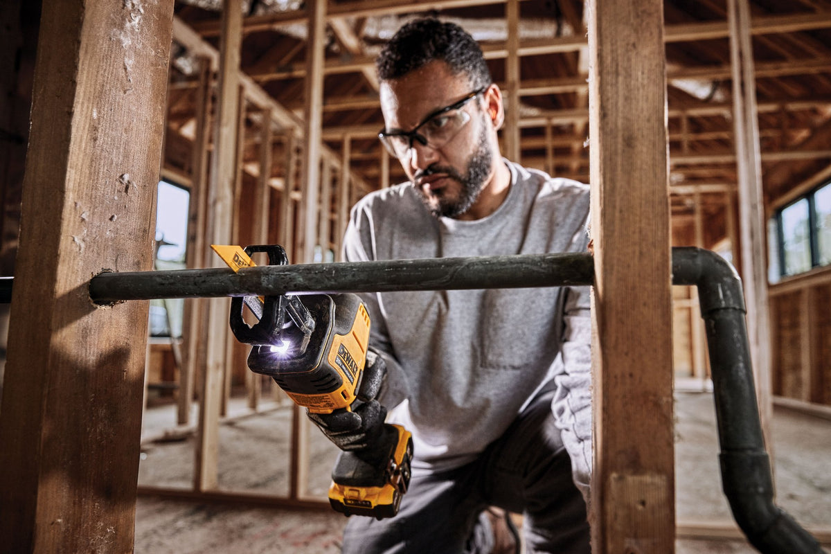 DEWALT DCS369B ATOMIC 20V MAX Cordless One-Handed Reciprocating Saw (Tool Only) - in use