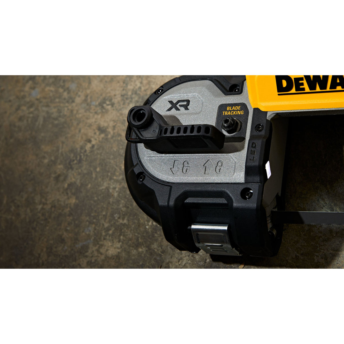 DEWALT DCS378B 20V MAX* XR® Brushless Dual-Handed Bandsaw (Tool Only) - detail close-up