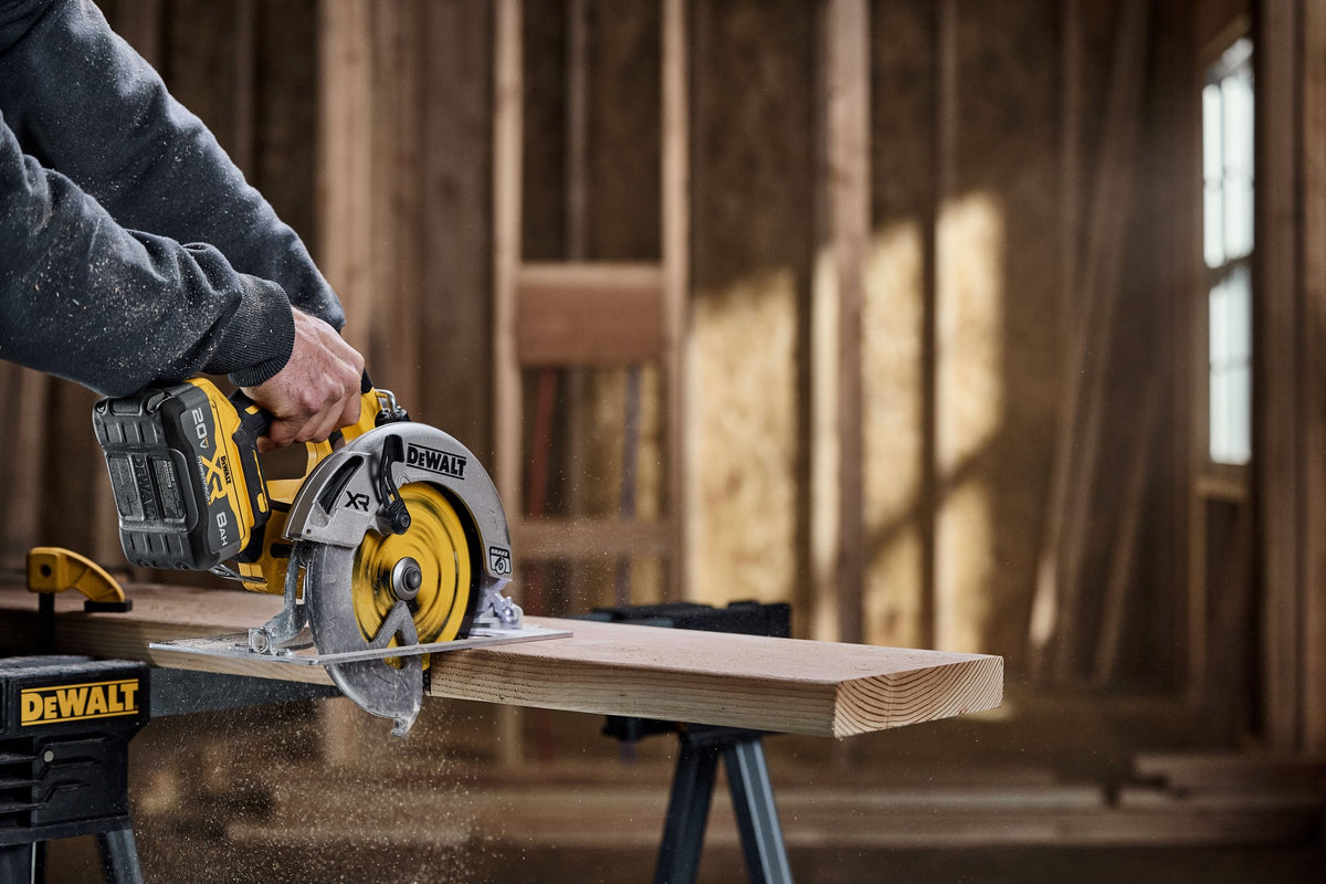 DEWALT DCS590B 20V MAX* XR® Brushless Cordless 7-1/4 in. Circular Saw (Tool Only) - in use