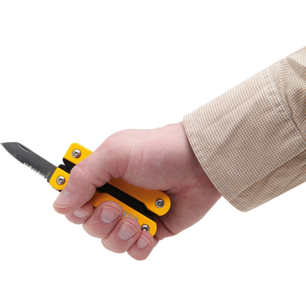 DEWALT DWHT71843 16-in-1 Multi-Tool - in use