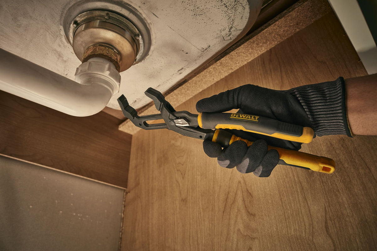DEWALT DWHT82821 10 in. Slidelock V-Jaw Pliers - in use