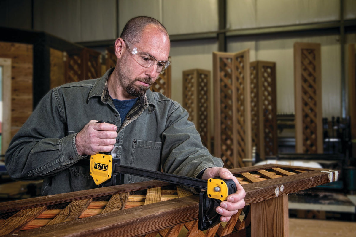 DEWALT DWHT83186 Xl Trigger Clamps 24 - in use
