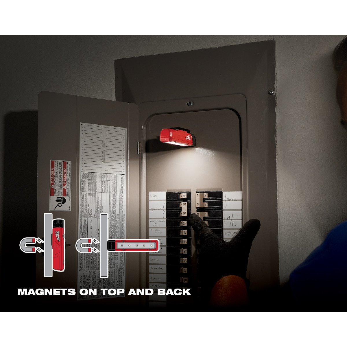 Milwaukee 2108 ROVER™ Magnetic Flood Light - feature callout