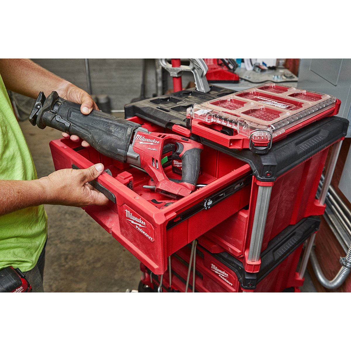 Milwaukee 48-22-8442 PACKOUT™ 2-Drawer Tool Box - in use