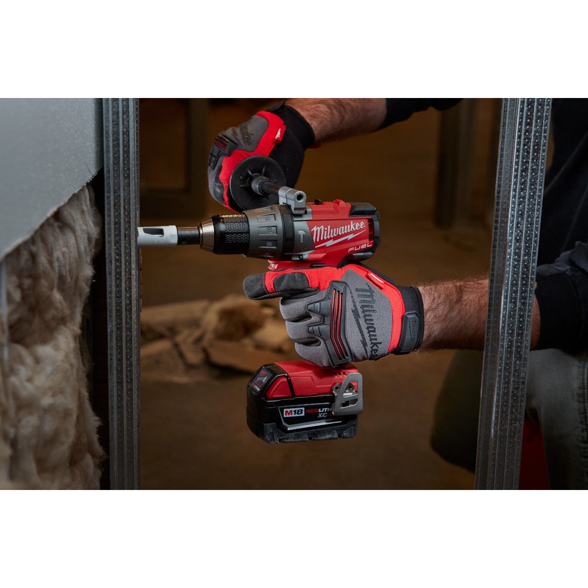 Milwaukee 48-22-8732 Demolition Gloves - L - in use