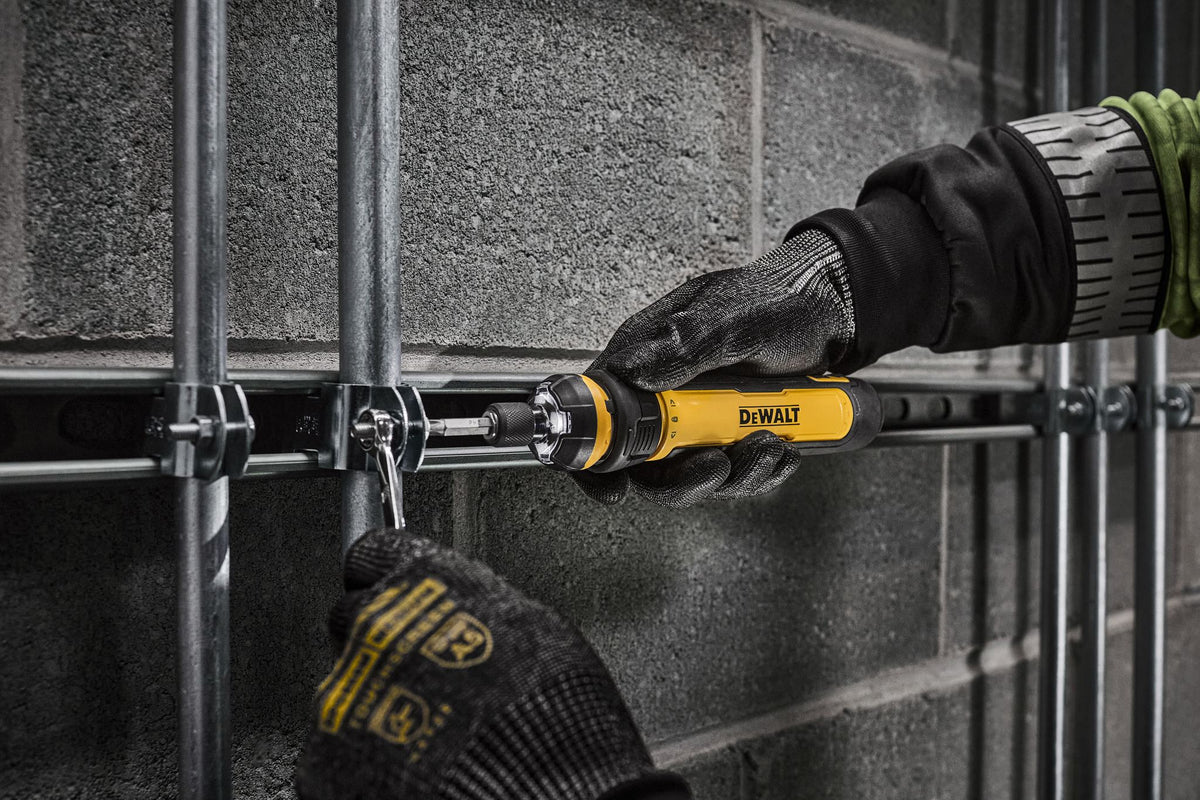 DEWALT DWHT66719 4V Cordless Screwdriver 14pc - in use