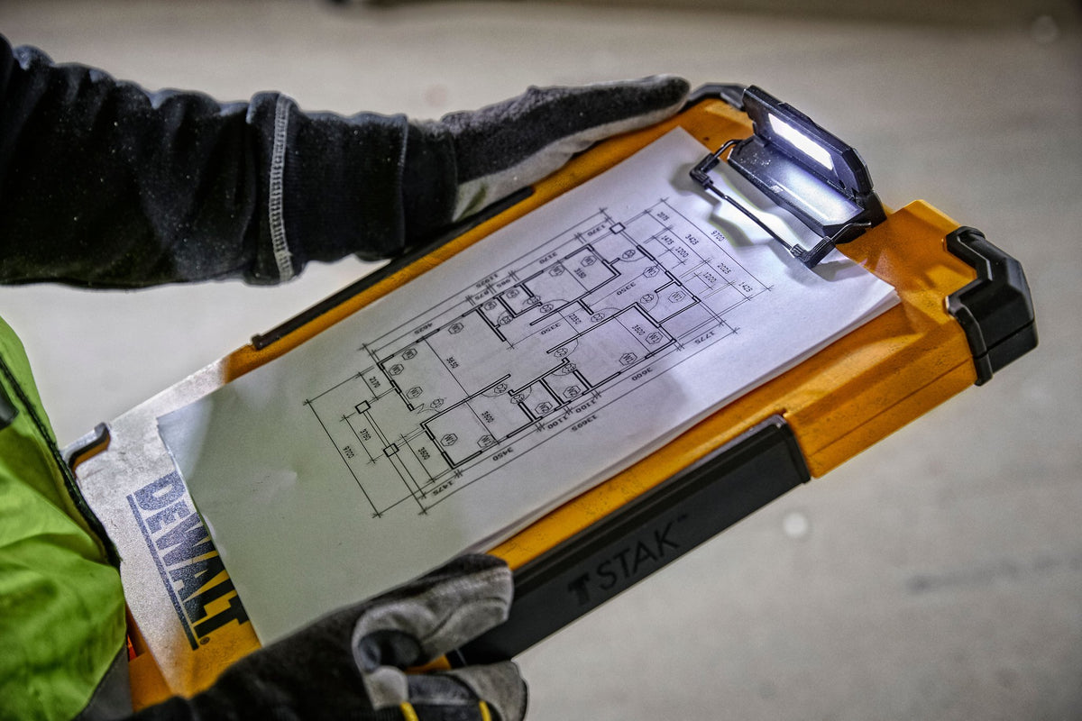 DEWALT DWST17818 Clipboard - in use