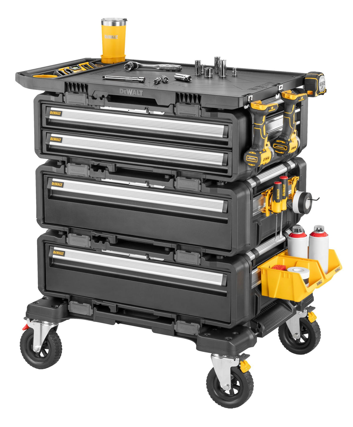 DEWALT DWST60510 DXL- 5 in 1 Tower - in use