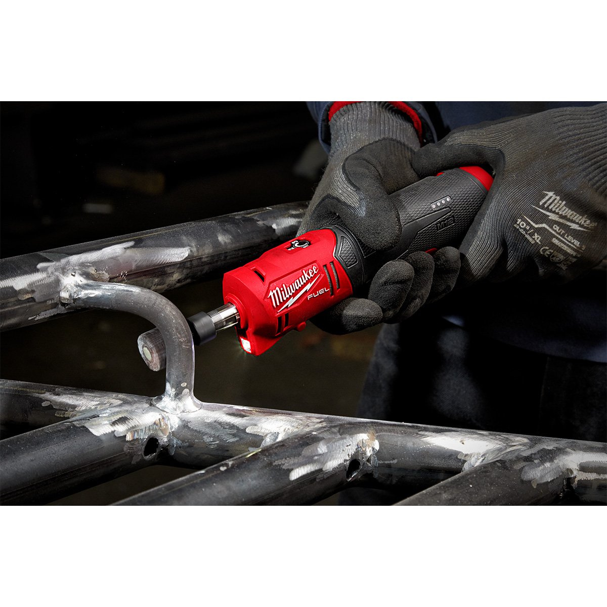 Milwaukee 2486-20 M12 FUEL™ Straight Die Grinder - in use