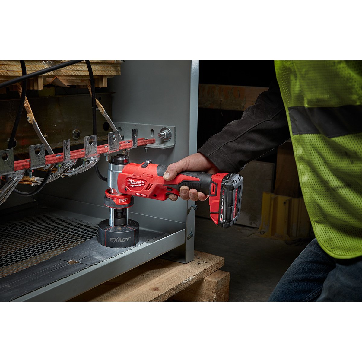 Milwaukee 2677-23 M18 FORCE LOGIC 6T Knockout Tool 1/2" - 4" Kit (Special order item) - in use