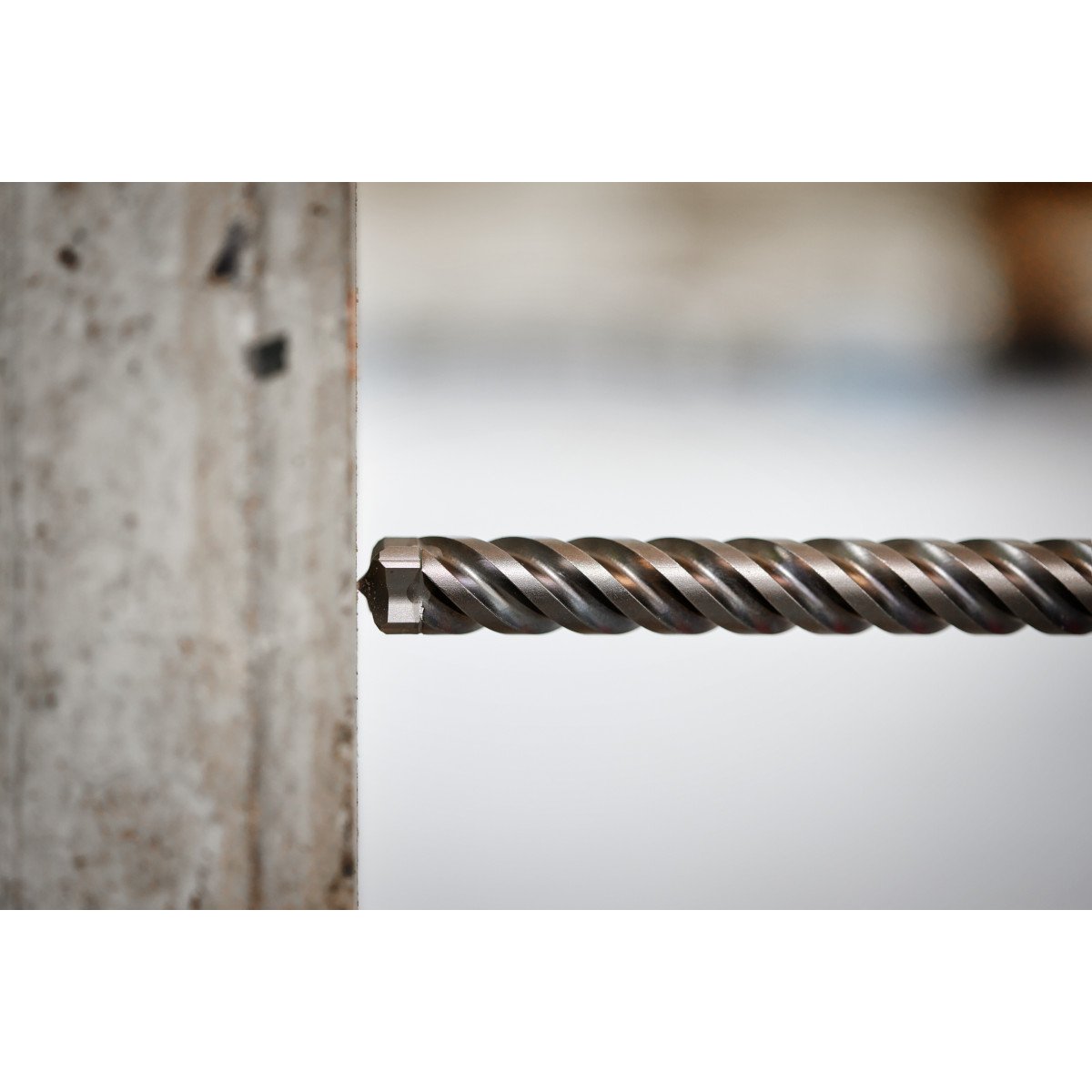Milwaukee 48-20-7212 SDS+ MX4™ 3/4 in. x 8 in. x 10 in. - in use