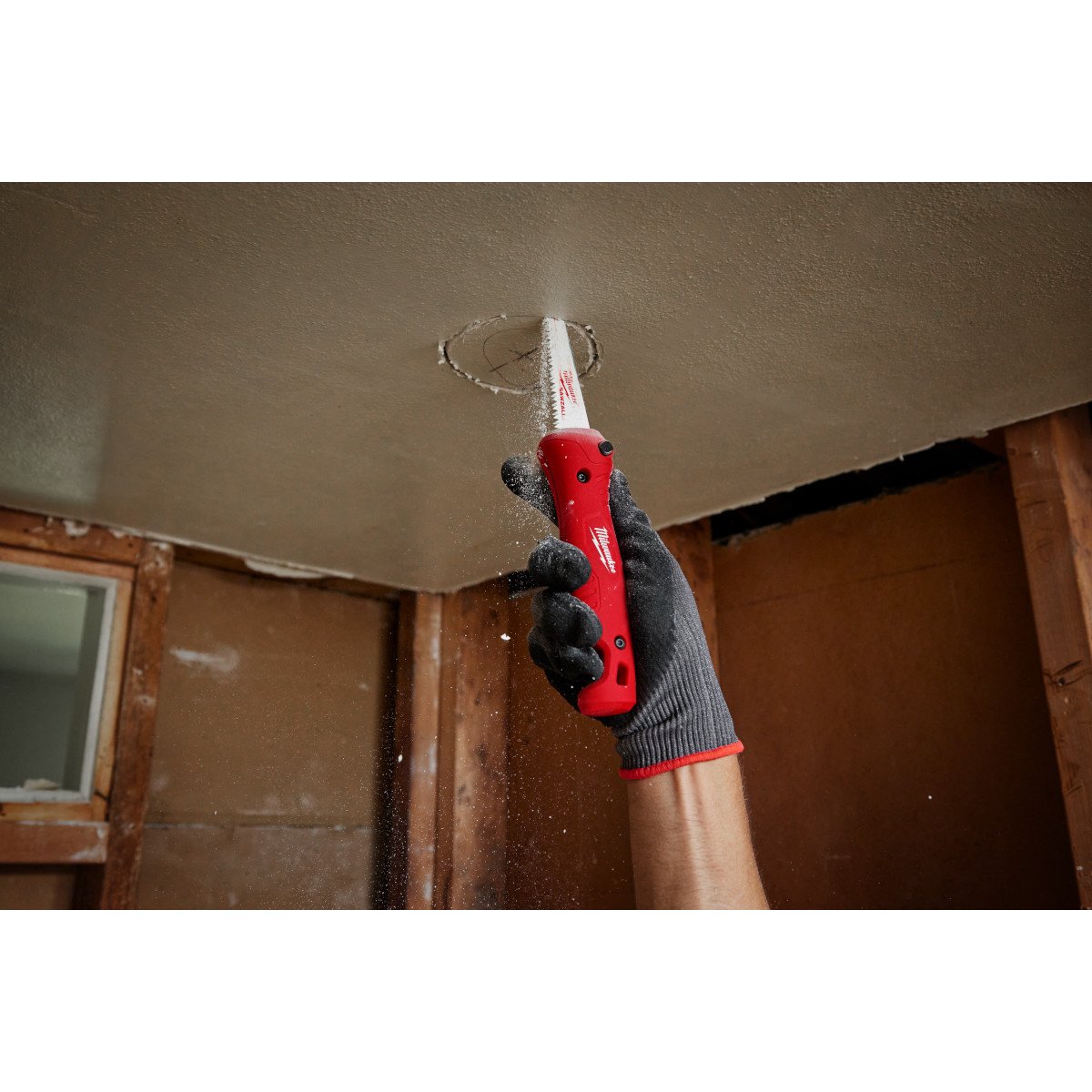 Milwaukee 48-22-0307 Folding Jab Saw - in use