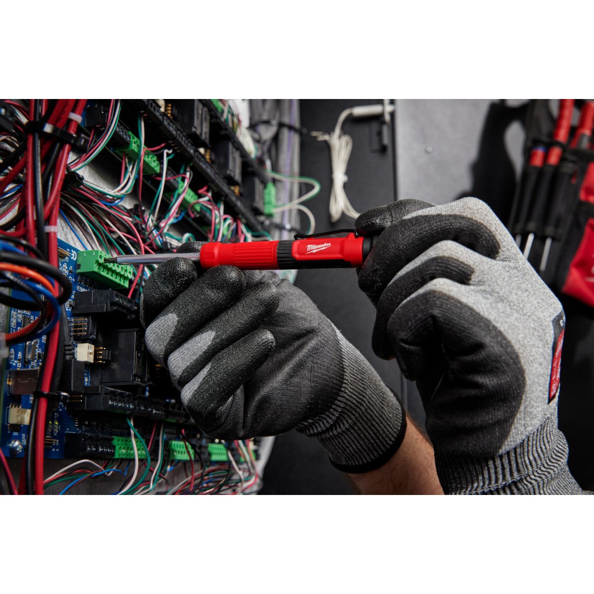 Milwaukee 48-22-2932 4-in-1 Pocket Precision Multi-Bit Screwdriver - in use