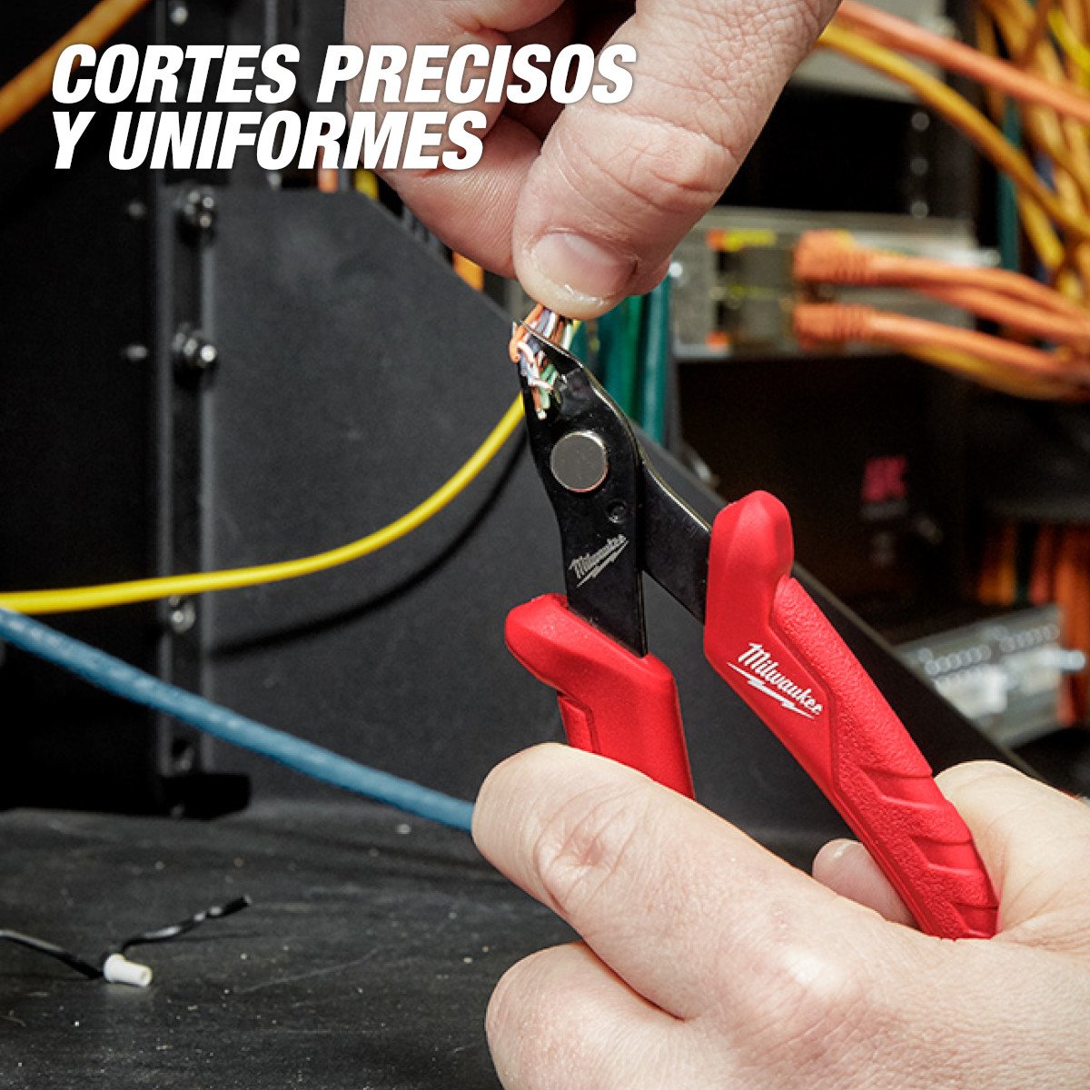 Milwaukee 48-22-6105 Mini Flush Cutters - feature callout