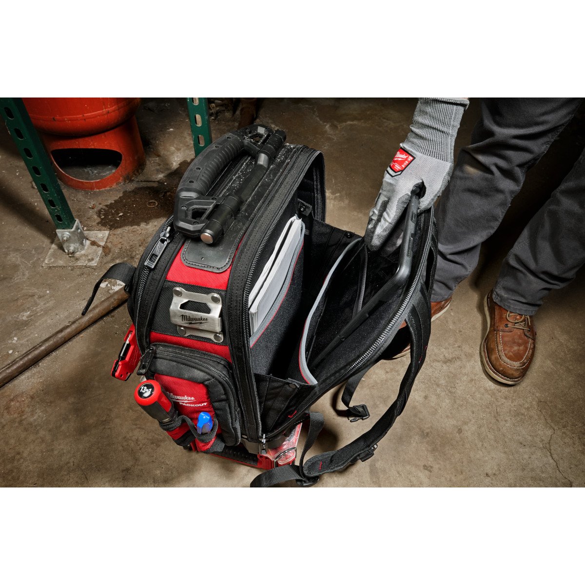 Milwaukee 48-22-8303 PACKOUT™ Structured Backpack - in use