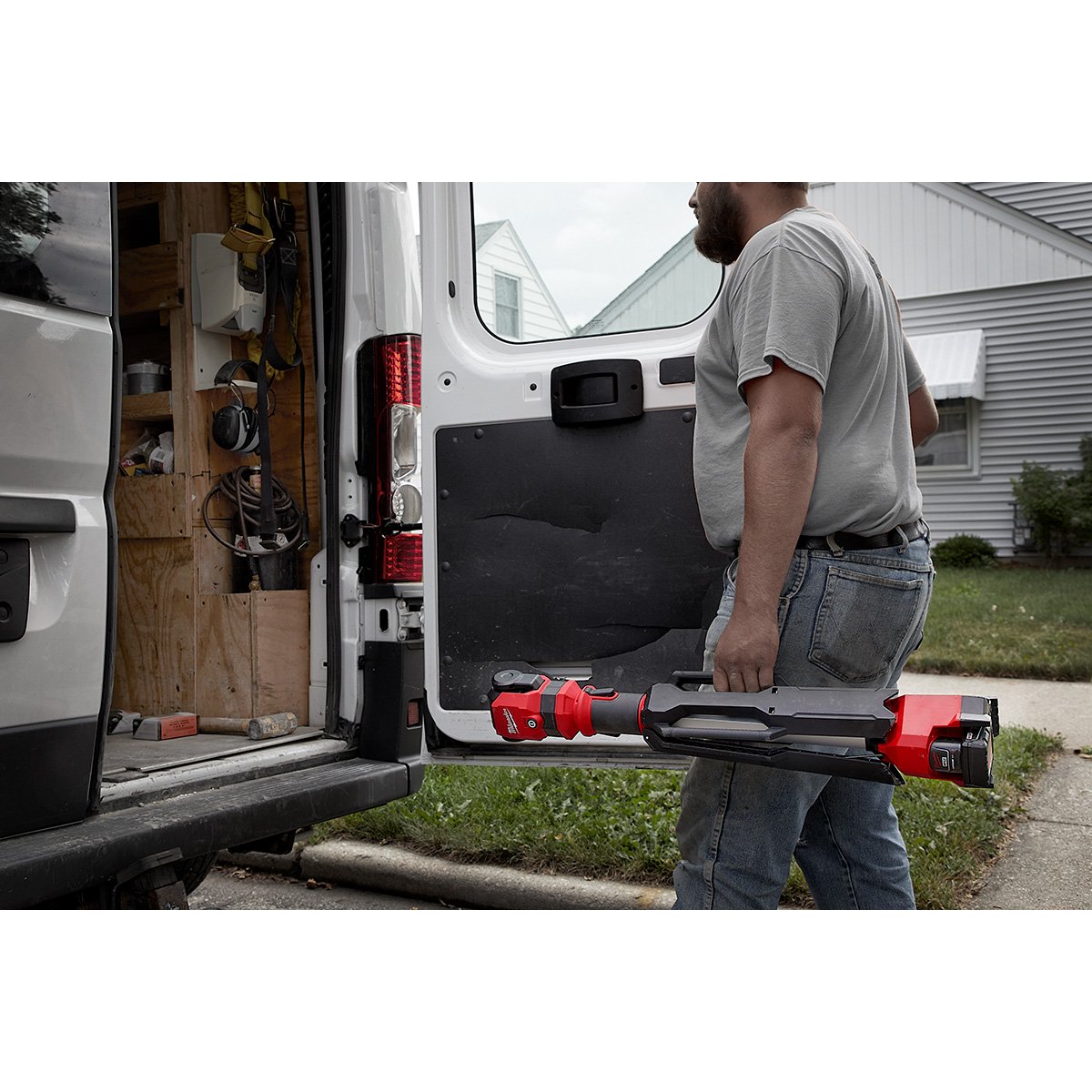 Milwaukee 2132-20 M12™ ROCKET™ Dual Power Tower Light - in use